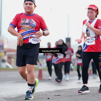 Runner Photo 5981105