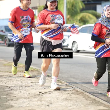 Runner Photo 5981111