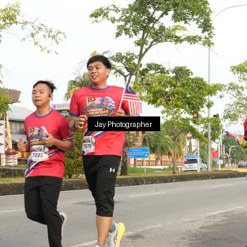 Runner Photo 5981115
