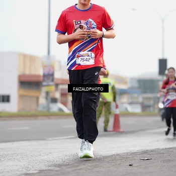 Runner Photo 5981144