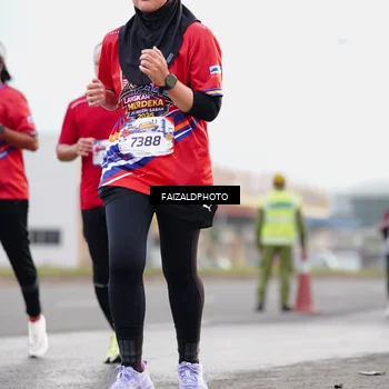 Runner Photo 5981166