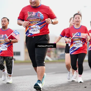 Runner Photo 5981235