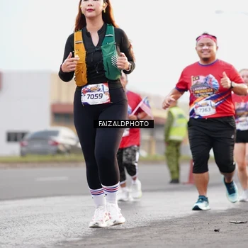 Runner Photo 5981253