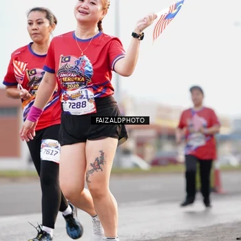 Runner Photo 5981265