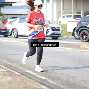 Runner Photo 5981308