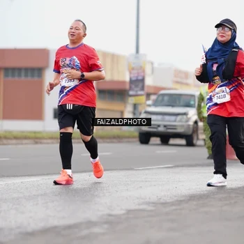 Runner Photo 5981361