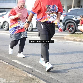 Runner Photo 5981370