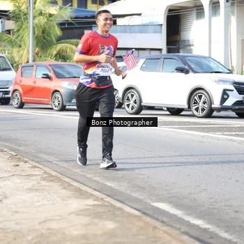 Runner Photo 5981371