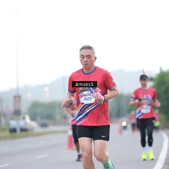 Runner Photo 5981425