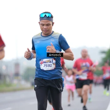 Runner Photo 5981427