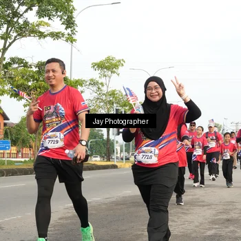 Runner Photo 5981441