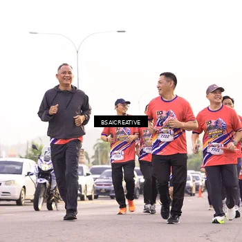 Runner Photo 5981503