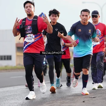 Runner Photo 5981519