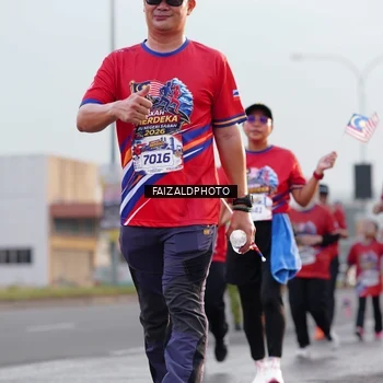 Runner Photo 5981542