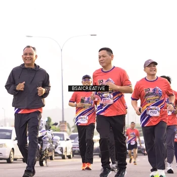 Runner Photo 5981592