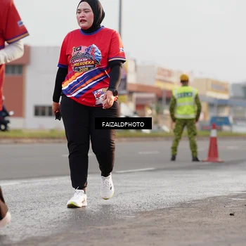 Runner Photo 5981636