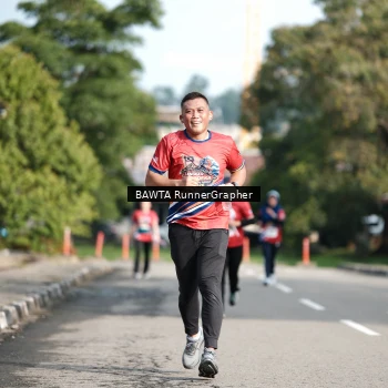 Runner Photo 5981640