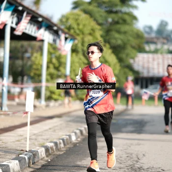 Runner Photo 5981643