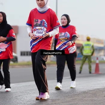 Runner Photo 5981654