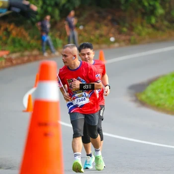 Runner Photo 5981669