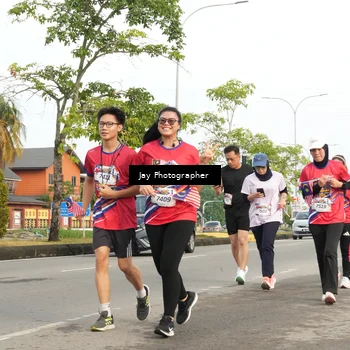 Runner Photo 5981859