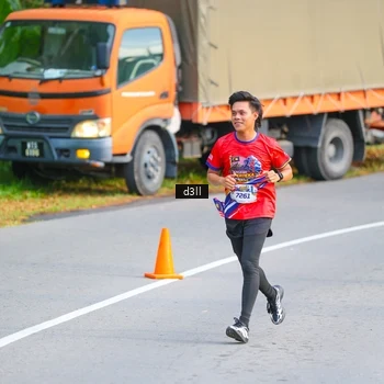 Runner Photo 5981960