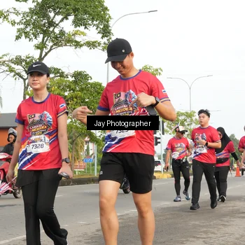 Runner Photo 5982093