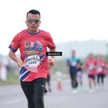 Runner Photo 5982098