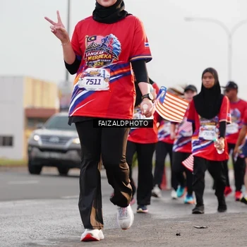 Runner Photo 5982112