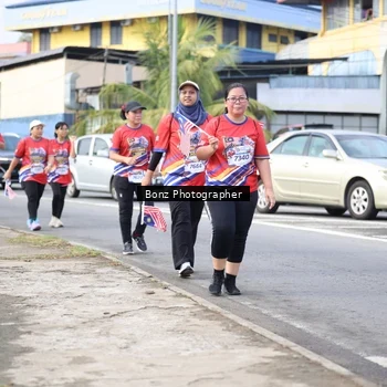 Runner Photo 5982130