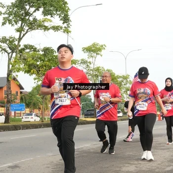 Runner Photo 5982144