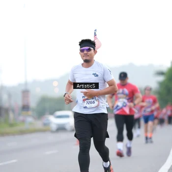 Runner Photo 5982176