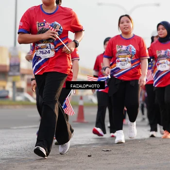 Runner Photo 5982252