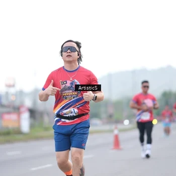 Runner Photo 5982272