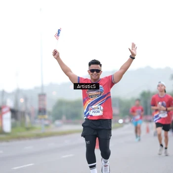 Runner Photo 5982310