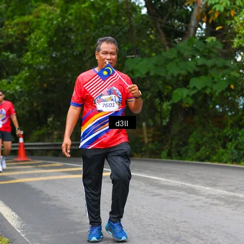 Runner Photo 5982344