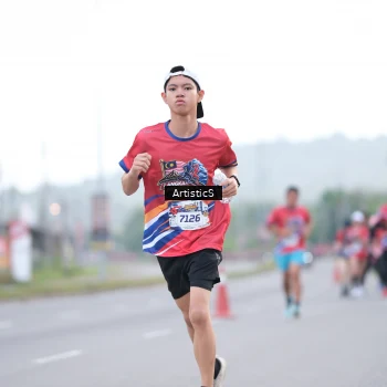 Runner Photo 5982359