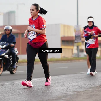Runner Photo 5982420