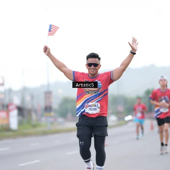Runner Photo 5982437