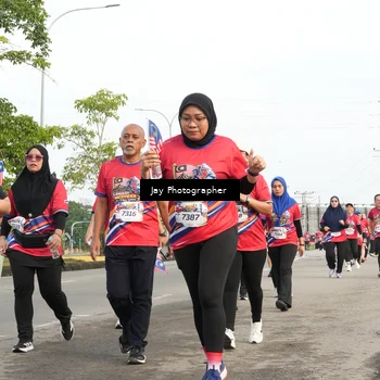 Runner Photo 5982443