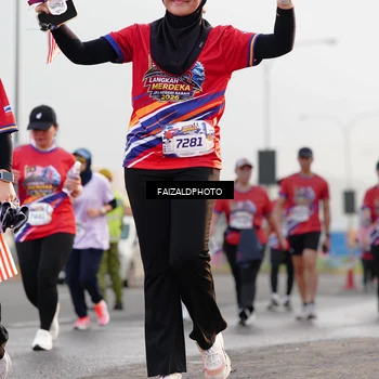 Runner Photo 5982465