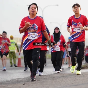 Runner Photo 5982484