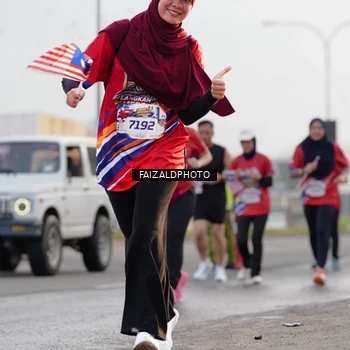 Runner Photo 5982499