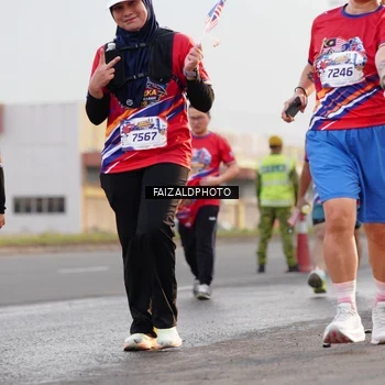 Runner Photo 5982501