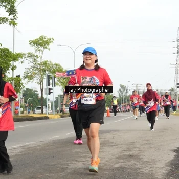 Runner Photo 5982512
