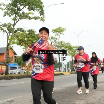 Runner Photo 5982519