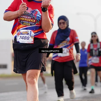 Runner Photo 5982530
