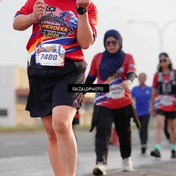 Runner Photo 5982534
