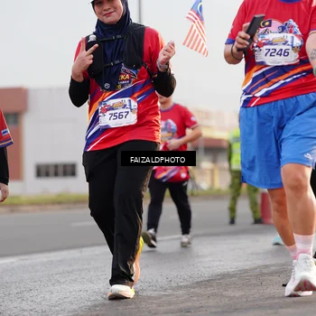 Runner Photo 5982542