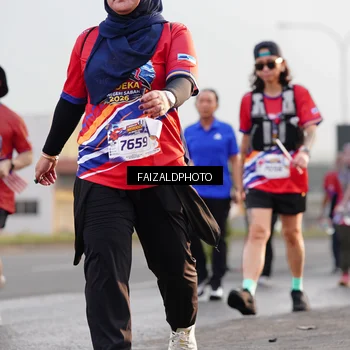 Runner Photo 5982553